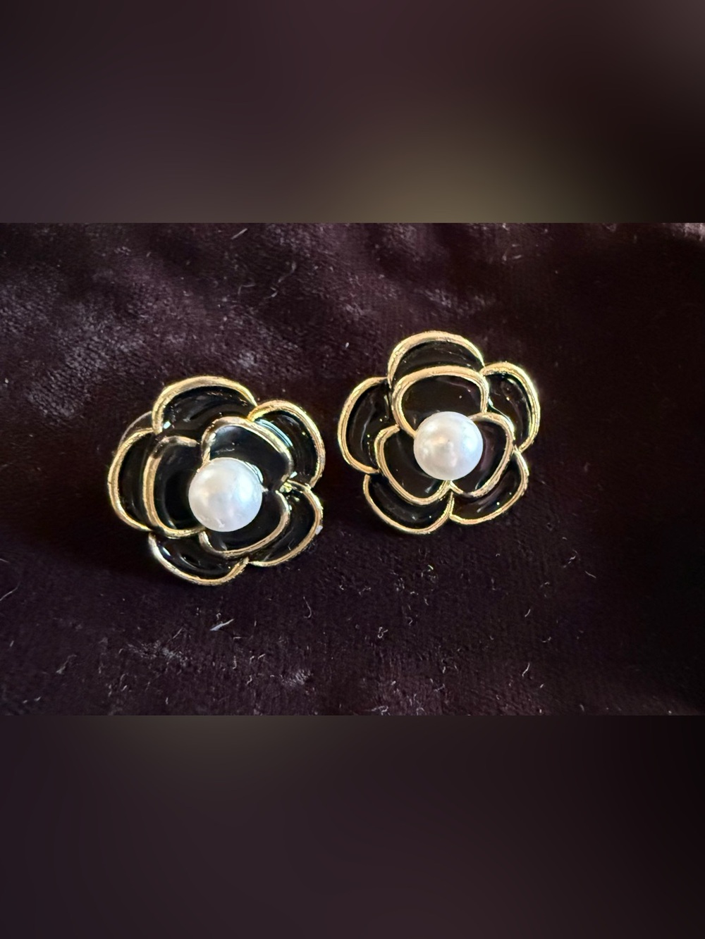 Enamel Black Camellia Pearl Stud Earrings Gold Tone